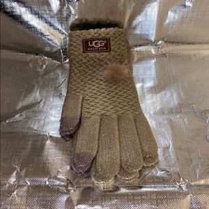 Women’s Ugg Gloves